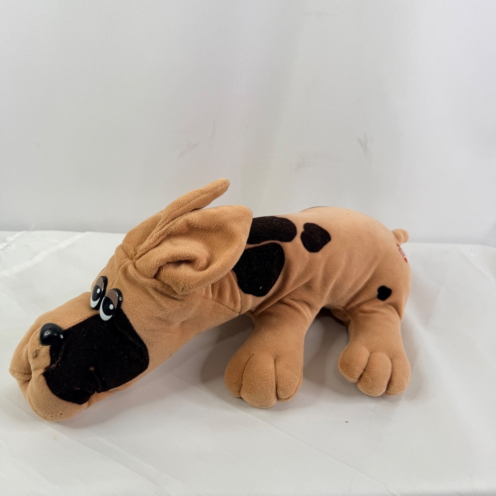 Vintage Pound Puppies Plush Dog Tan Brown Spots Long Face Red Heart Logo